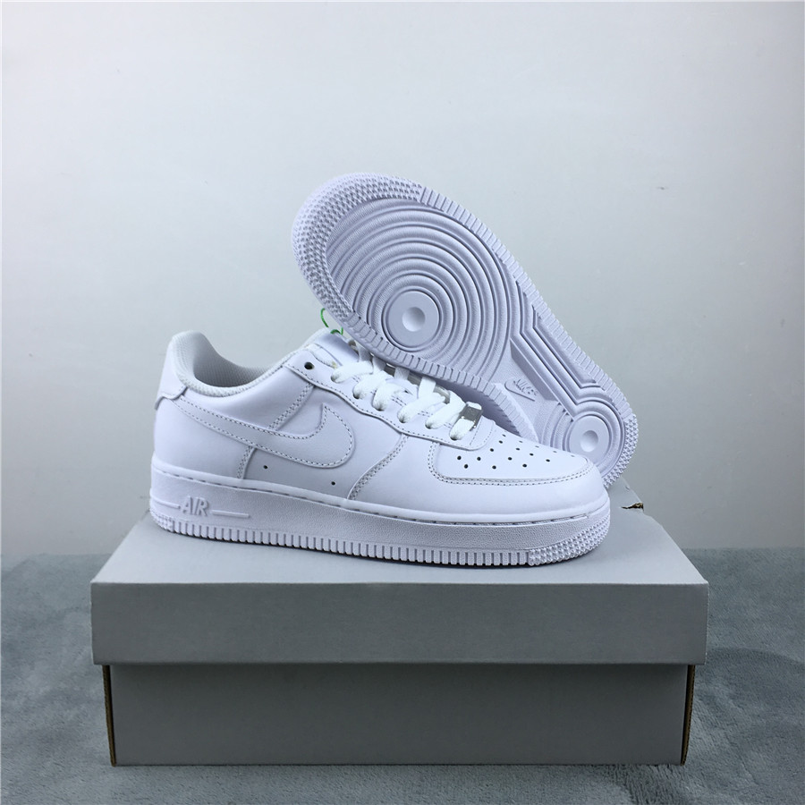 Women Nike Air Force 1 '07 All White Shoes